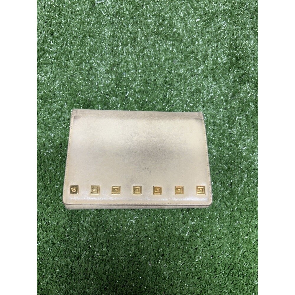 Vintage Gianni Versace Trifold Leather Wallet Beige With Gold Hardware Medusa ￼